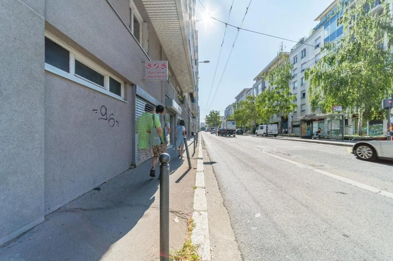 Studio With Semi-Open Bedroom Near Part-Dieu & Tram Lyon